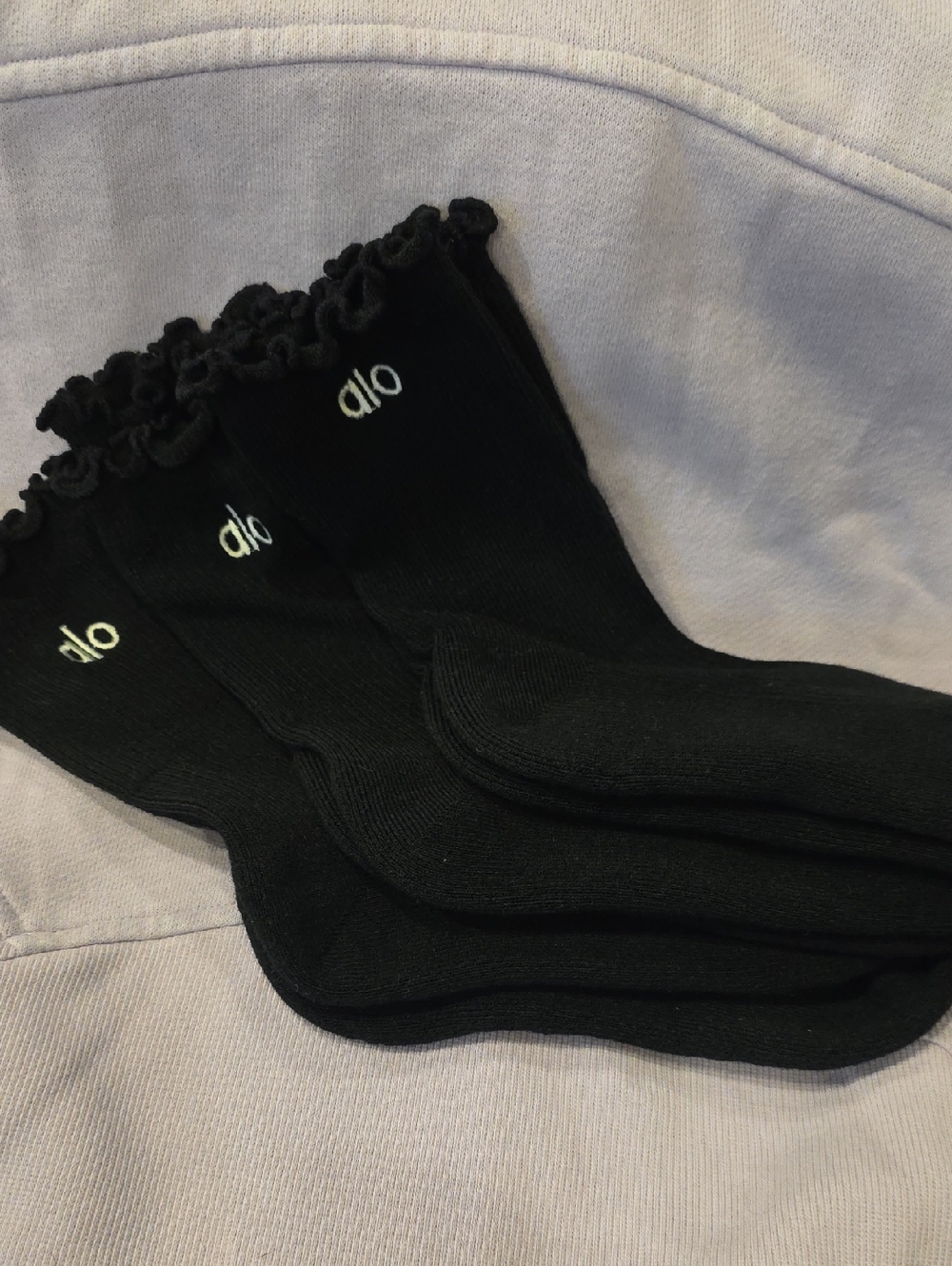 ALO Yoga Black Ruffle Crew Socks with White Logo